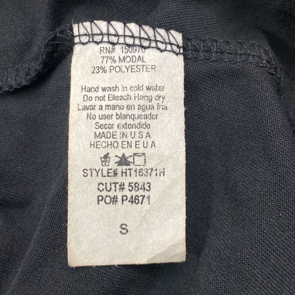 Hummingbird Front-Twist Long Sleeve Top Solid Black - Picture 4 of 4